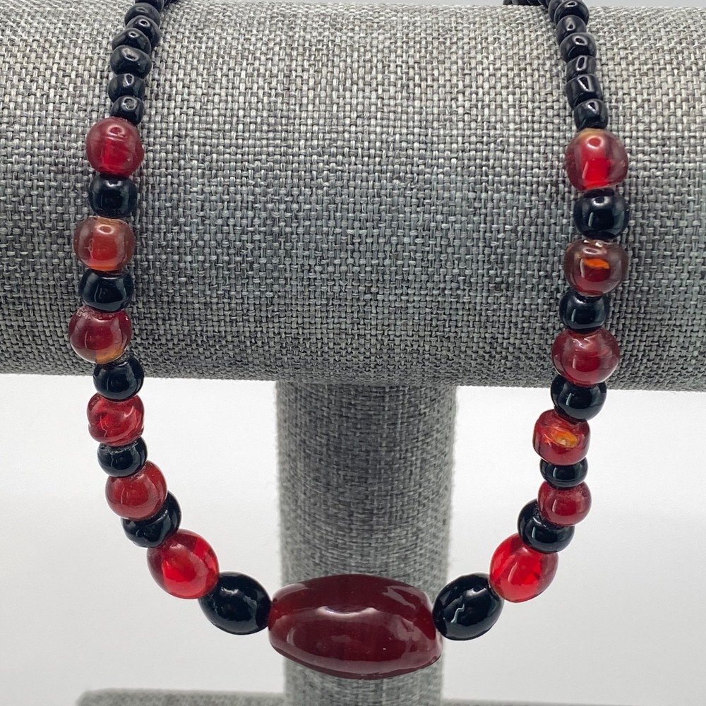 Vintage Necklace Glass Bead Art Deco Style Red Black 16 Inch